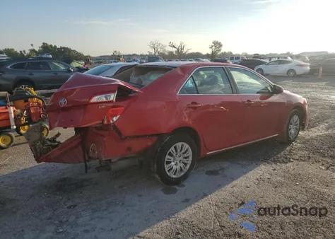 2014 Toyota Camry L z USA, uszkodzony, nr VIN 4T4BF1FK2ER369451
